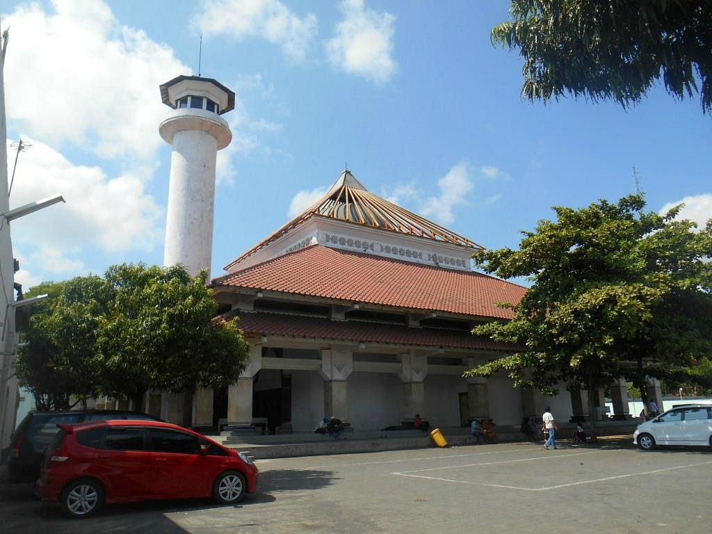 Ampel Mosque (Masjid Ampel)